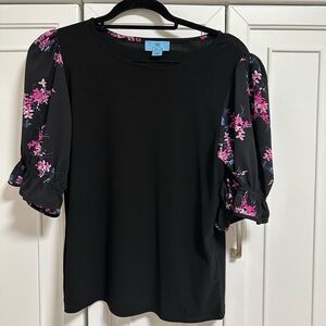 Cece Women Top Medium - Puff Sleeve Floral and Black Blouse